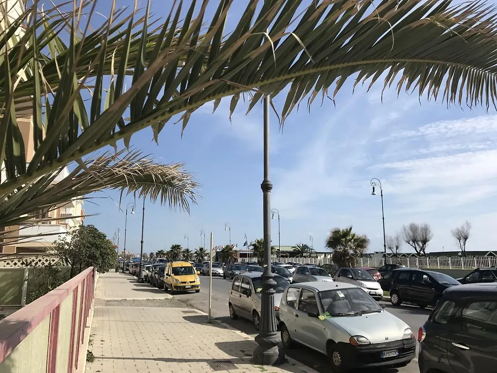 Apartment Seaside Lido di Ostia
